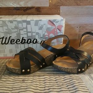 WeeBoo Black  Cross Strap Sandles